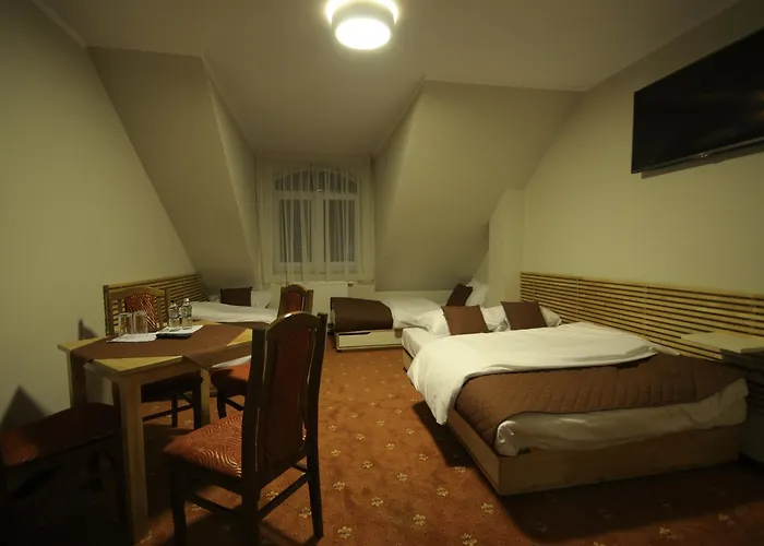 Hotel Wenus I Mars *